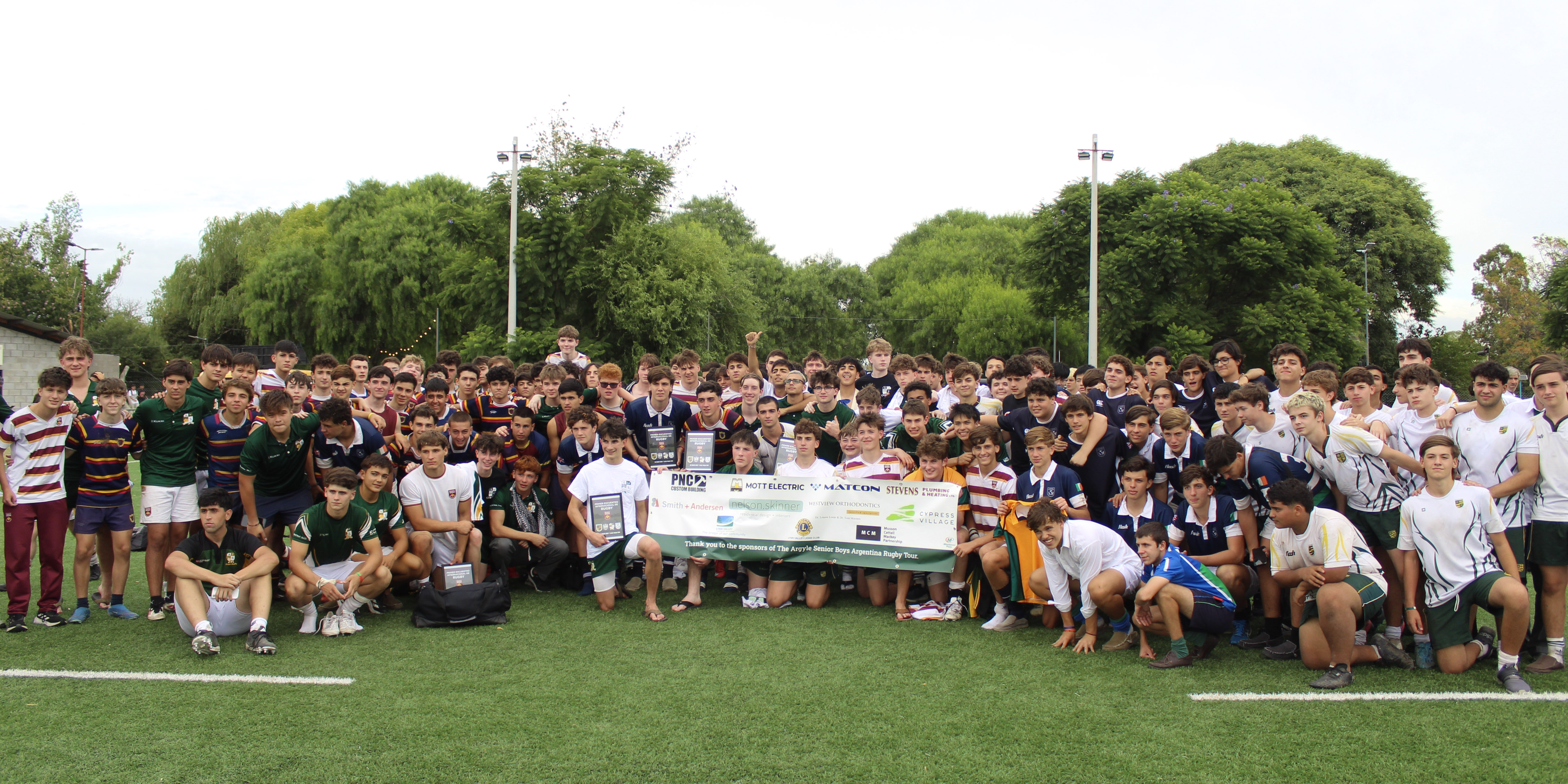Encuentro internacional de rugby junto a Argyle de Canadá